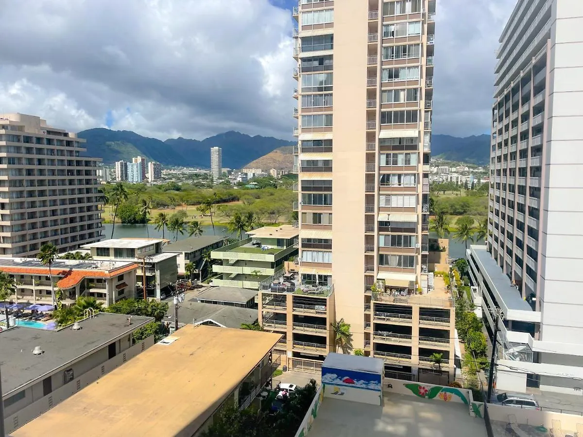 Chic Waikiki Skytower Apartment Condo Honolulu