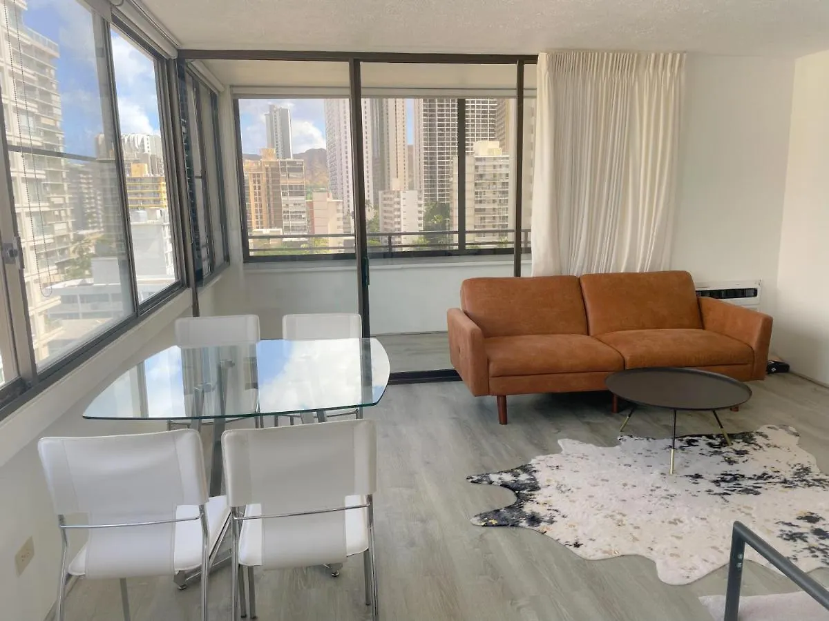 Chic Waikiki Skytower Apartment Condo Honolulu